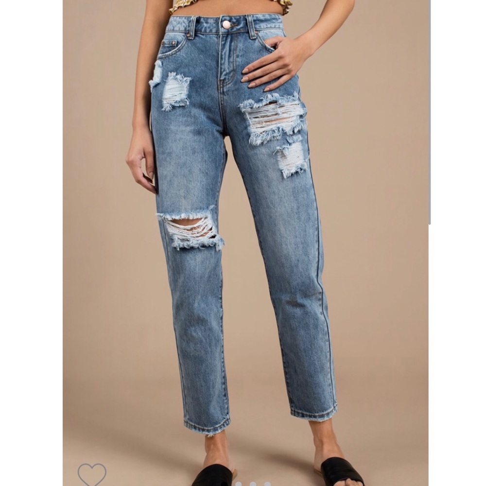 Boyfriend Ripped Jeans